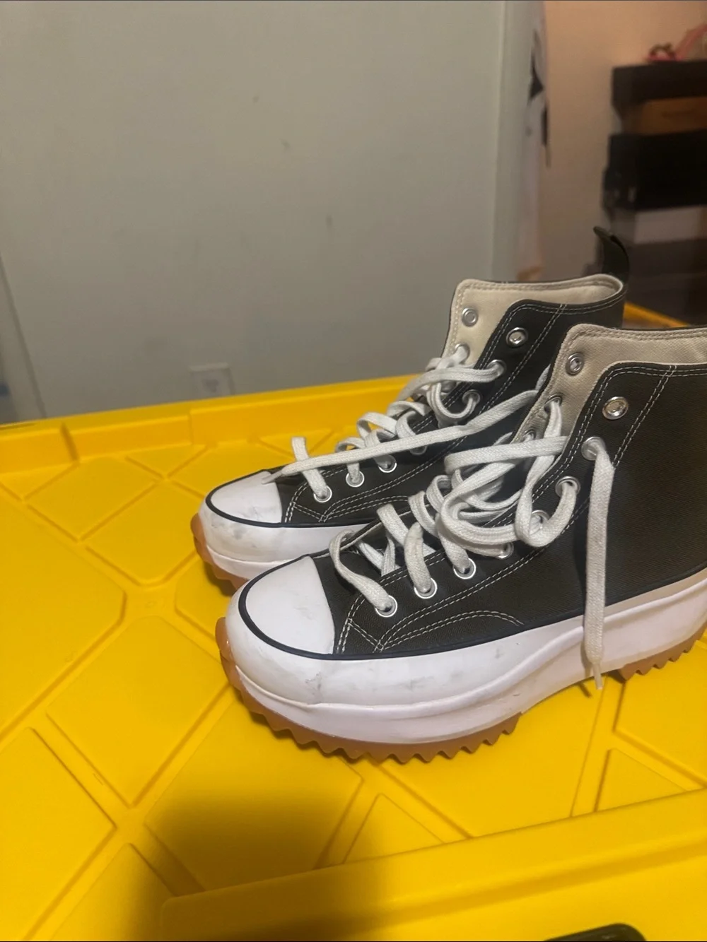 Converse green canvas